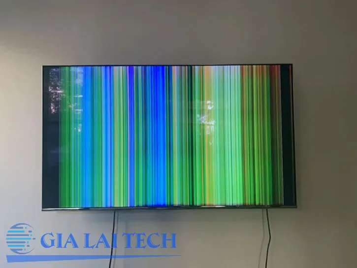 Tivi bị sọc màn hình: Nguyên nhân, tác hại và cách khắc phục hiệu quả - Gia Lai Tech